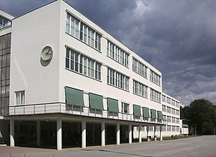 Sveaplans gymnasium.