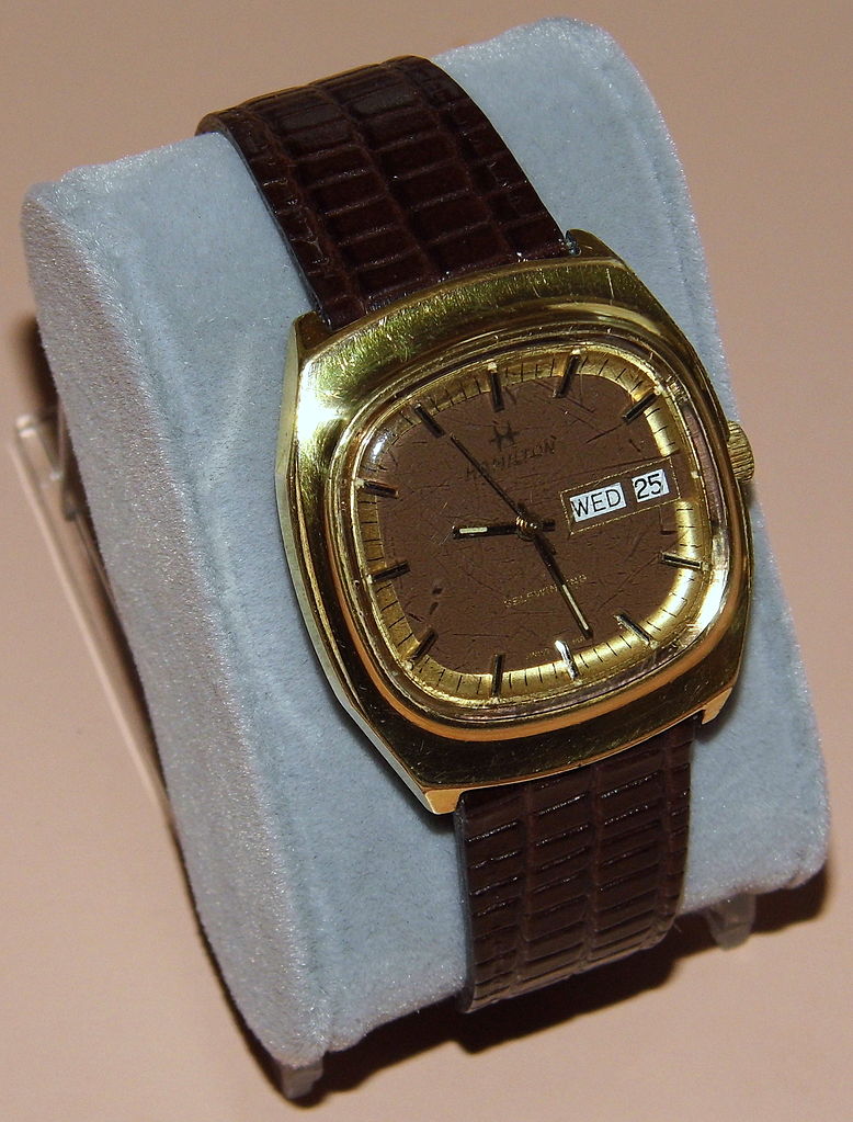 File:Vintage Hamilton Automatic SelfWinding Wrist Watch, Swiss Made 