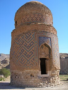 Mausoleum of Zeynel Bey, son of Sultan Uzun Hasan (Hasan the Tall) of the Aq Qoyunlu dynasty, or White Sheep Turkomans (1378-1508) Zeynel Bey Mausoleum, Hasankeyf.jpg