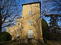 château sur la terrasse de Pravieux