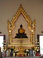 Lord Buddha Thammeen in the main shrine hall.