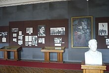 Interior of the Joseph Stalin Museum in Gori, Georgia Exponaty v Muzeu.jpg