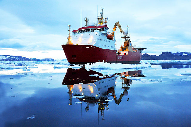 640px-HMS_Protector_in_Antarctica.jpg