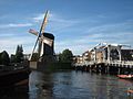 Rembrandtbrug met molen De Put