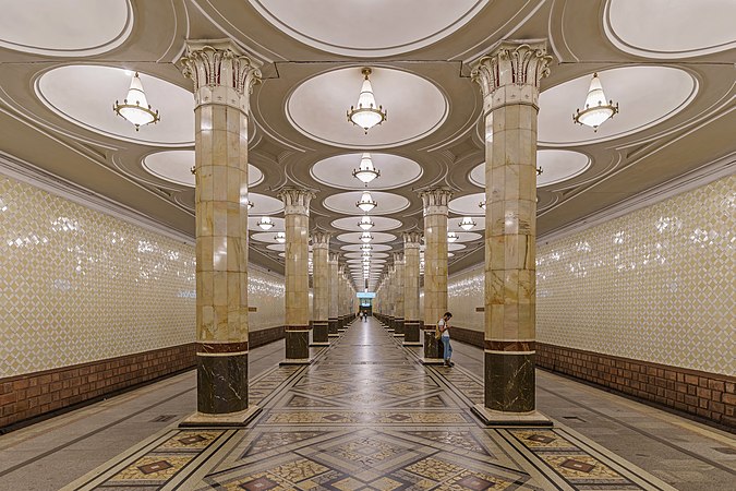 莫斯科基輔地铁站的月台。