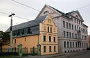 Anlage, bestehend aus dem Gebäude der Alten Teppichfabrik von Otto Pietsch sowie dem Verwaltungsgebäude der Vereinigten Smyrnaer Teppichfabrik AG