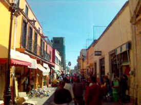 Rua Peatonal Mariano Abasolo no centro de Pénjamo