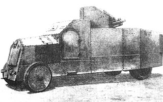 Бронеавтомобиль «Пирс-Арроу» на Ижорском заводе. 1916 год.