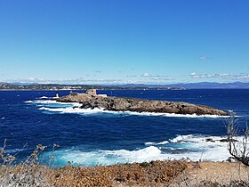 Vue de l'île du Petit Langoustier en septembre 2021.