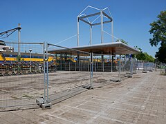 Dordrecht, Bauzäune an der Baustelle für das Fahrradparkhaus