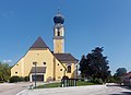 Aurolzmünster, l'église: die Katholische Pfarrkirche heilige Mauritius