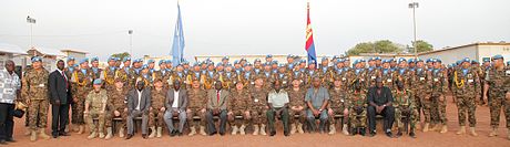 Ерөнхийлөгч Ц.Элбэгдорж, Өмнөд Суданд энхийг сахиулагч Монгол цэргүүдийн хамт 2013.2.15