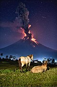 Ezra Acayan Mayon pic