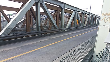 Behelfsbrücken neben der Freybrücke, Richtung Innenstadt (2014)