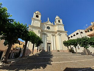 Gêxa de San Péu (Bòrzi), l'esternu