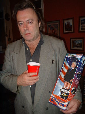 English: Christopher Hitchens at a party at th...