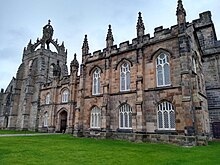 The University of Aberdeen in Aberdeen, Scotland King's College Chapel, University of Aberdeen.jpg