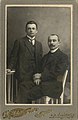 Kiss Lajos (áll) néprajztudós és Székely János könyvtáros, az 1910-es évek közepén