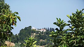 Обсерватория Коллурания летом 2009 года