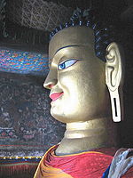 Шей дворец Шакьямуни buddha.jpg