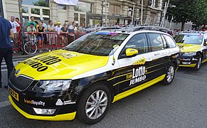 Voiture de l'équipe durant le Tour de France