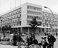 Ministerium für Volksbildung i DDR, på samme adresse, i krysset Unter den Linden og det som da het Otto-Grotewohl-Straße.