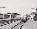 Bahnhof 1975, à droite sur la voie 1 une automotrice de l'OHE.