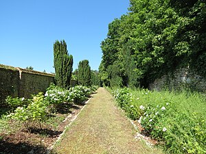 Parc du château de Fontaine-la-Soret.