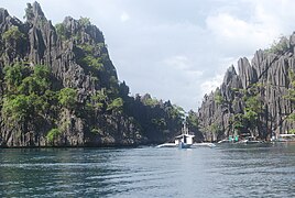 Pemandangan Pulau Coron