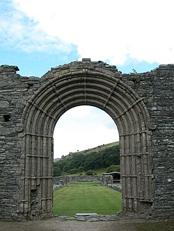 DSCN4297-strata-florida-arch.JPG