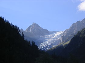 Vue du glacier du Trient en août 2005.