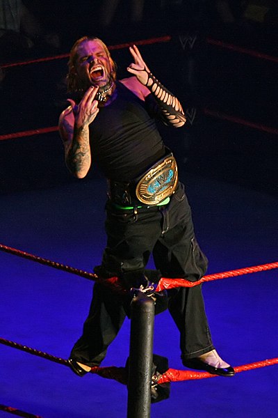     400px-Jeff-Hardy-IC-Champ,-Entrance,-RLA-Melb-10.11.2007_filtered