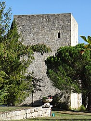 The keep in La Croix-Blanche