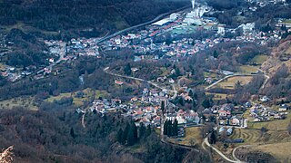 Unac et Luzenac à l'arrière plan.