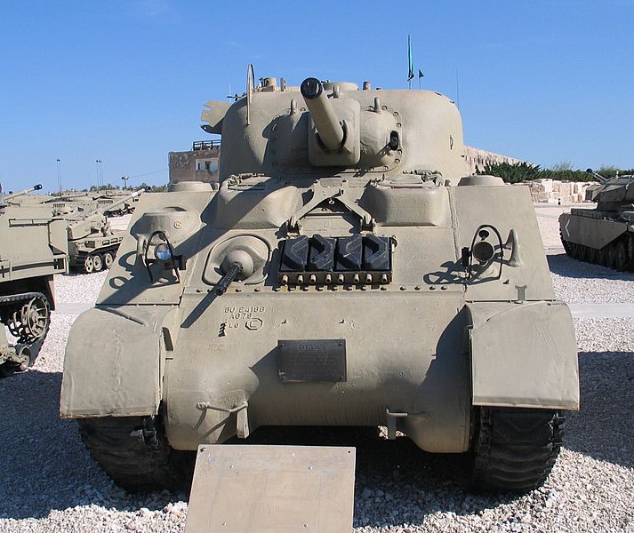 Файл:M4A4-Sherman-latrun-1.jpg