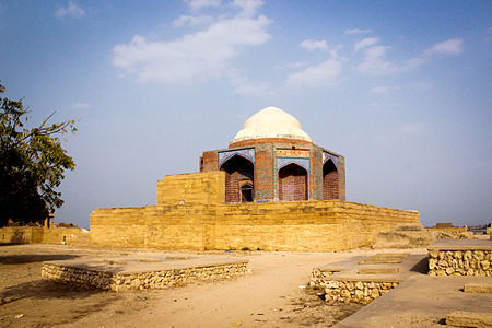 "Makli_(1)" by User:Ailya Ejaz Mirza