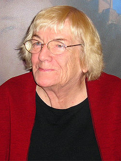 Margit Sandemo Göteborgin kirjamessuilla 2005.