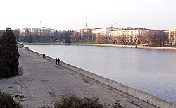 http://upload.wikimedia.org/wikipedia/commons/thumb/1/1e/Minsk_svisloch.jpg/250px-Minsk_svisloch.jpg