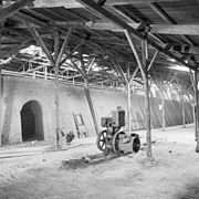 Interieur van het gebouw rond de ringoven (1972)