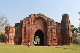 Dakhil Darwaza, puerta de entrada a la ciudad de Gaur