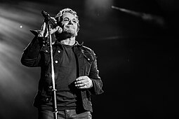 Vocalista, Bono