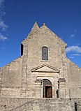 La façade de l'église.