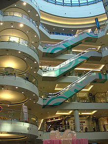 Blue City: un des 10 plus grands centres commerciaux de Varsovie, avec 63 400 m² GLA