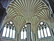 Wells cathedral chapter house brighter.JPG