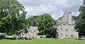 Clohars-Fouesnant : le château de Bodinio vu de face.