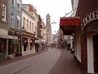 2006-06-28 19.11 Arnhem, Koningstraat.JPG