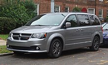 2017 Dodge Grand Caravan 2017 Dodge Grand Caravan GT, front 10.27.21.jpg