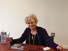 Faith Hunter speaking at Athens-Clarke County Library in 2014