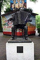 Johnny Meijer op de Elandsgracht in Amsterdam