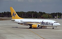 Eine Boeing 737-700 von Midway Airlines